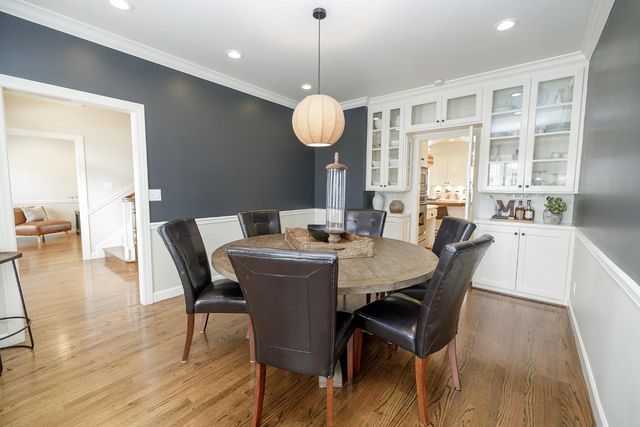 2220 Castleview Dr, Turlock, CA 95382