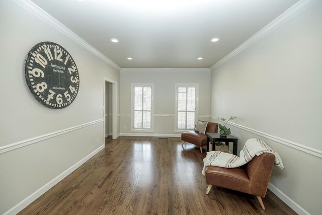 2220 Castleview Dr, Turlock, CA 95382