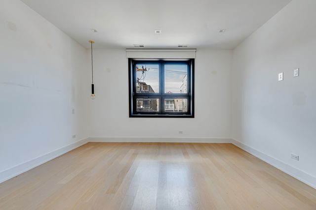 1522 W Chicago Avenue 3E, Chicago, IL 60642