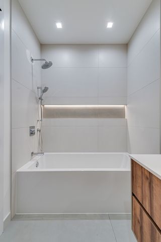 1522 W Chicago Avenue 3E, Chicago, IL 60642