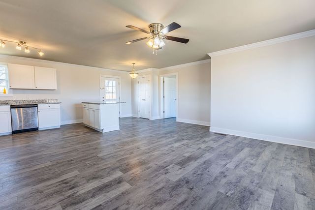 148 Airport Lake Rd, Mcminnville, TN 37110