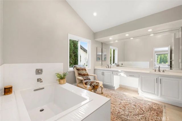 18938 Granada Circle, Porter Ranch, CA 91326