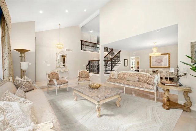 18938 Granada Circle, Porter Ranch, CA 91326