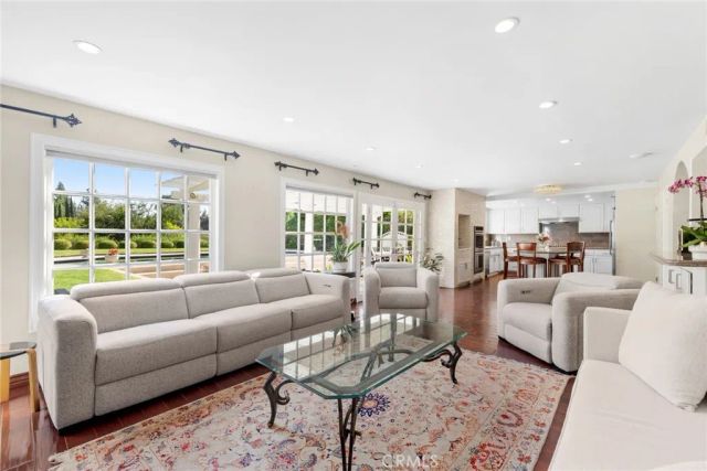 18938 Granada Circle, Porter Ranch, CA 91326