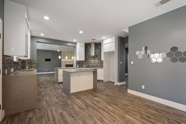 11416 Flushwing DR, Austin, TX 78754