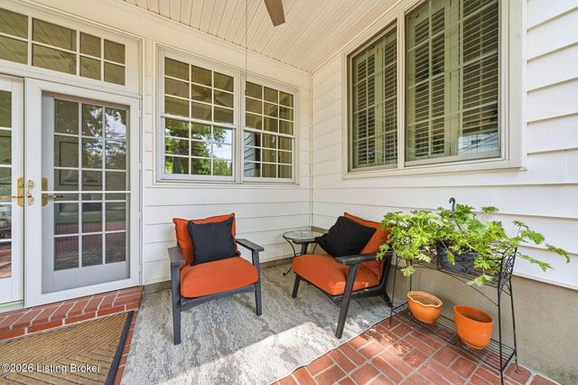 3910 Olympic Ave, Louisville, KY 40207