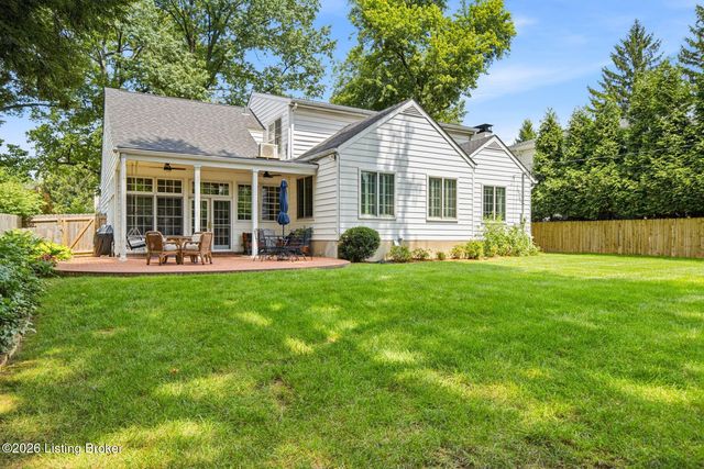 3910 Olympic Ave, Louisville, KY 40207