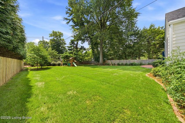 3910 Olympic Ave, Louisville, KY 40207