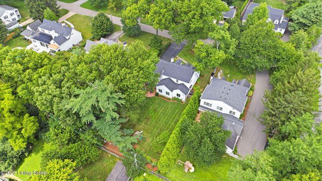 3910 Olympic Ave, Louisville, KY 40207