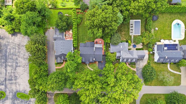 3910 Olympic Ave, Louisville, KY 40207