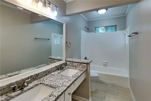 1302 Milstead Trace NE, Marietta, GA 30066
