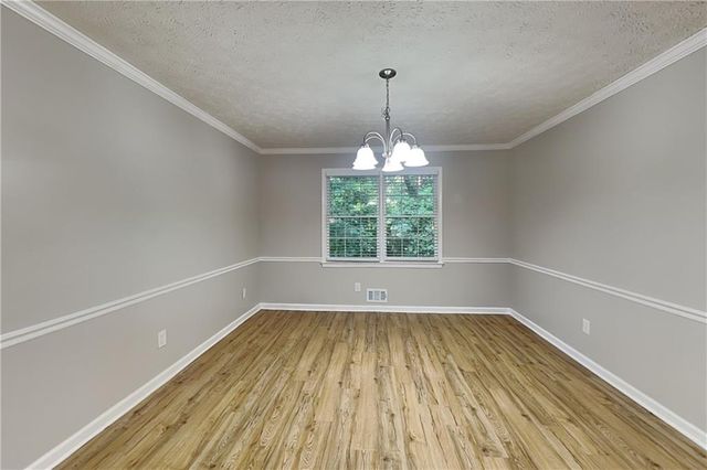 1302 Milstead Trace NE, Marietta, GA 30066