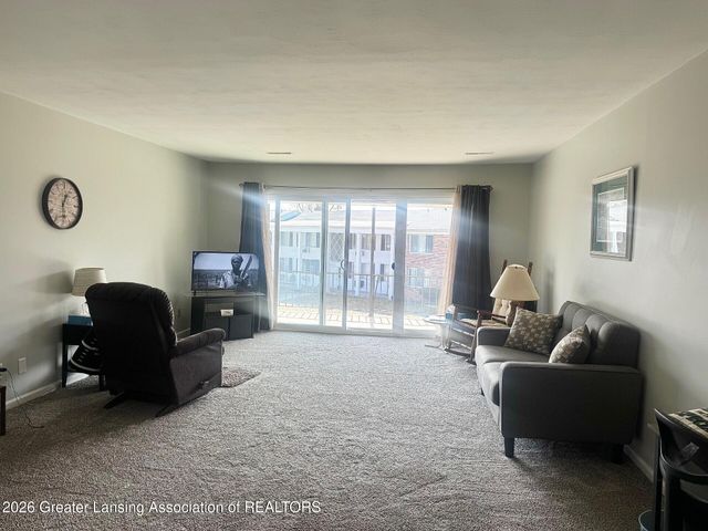 1740 Wellington Road 207, Lansing, MI 48910