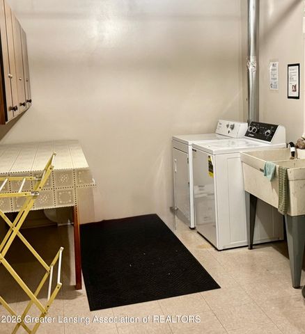 1740 Wellington Road 207, Lansing, MI 48910