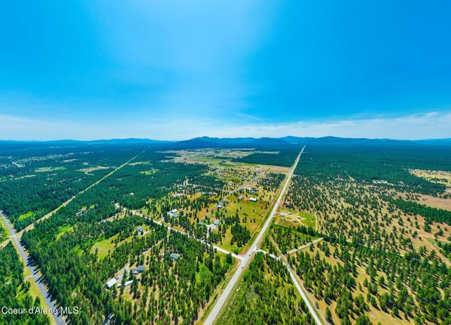 30267 N WHEATRIDGE RD, Athol, ID 83801
