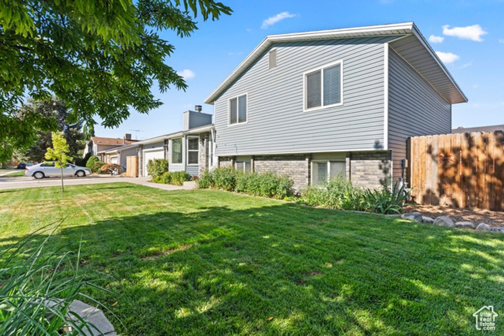 8746 S 1405 W, West Jordan, UT 84088