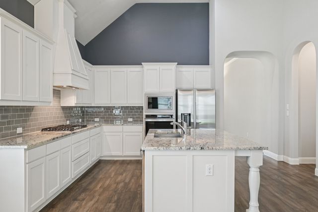 600 Race Drive, Heath, TX 75032