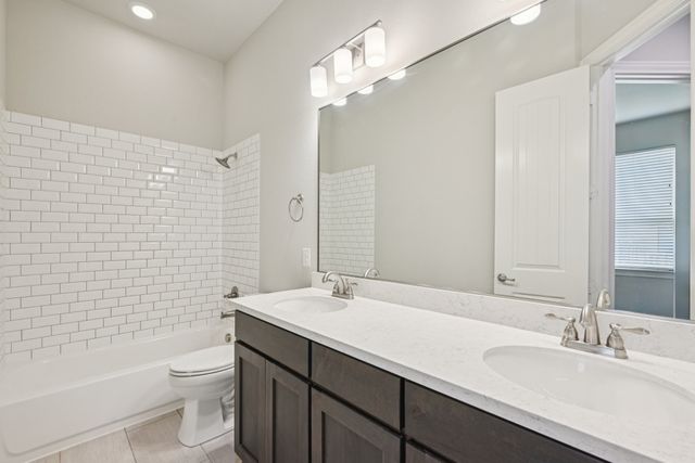 600 Race Drive, Heath, TX 75032