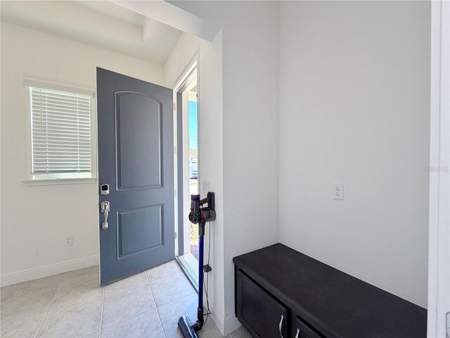 13202 WINTERTON LANE, Orlando, FL 32832