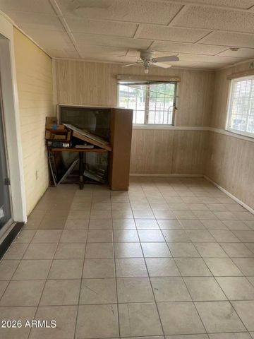 1541 W Pepper Place, Mesa, AZ 85201