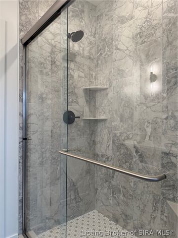 4640 Red Tail Ridge 213, Jeffersonville, IN 47130