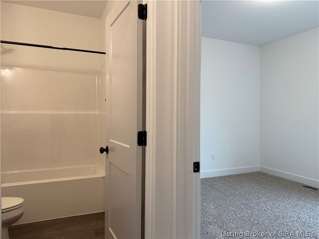 4640 Red Tail Ridge 213, Jeffersonville, IN 47130