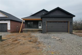 4640 Red Tail Ridge 213, Jeffersonville, IN 47130