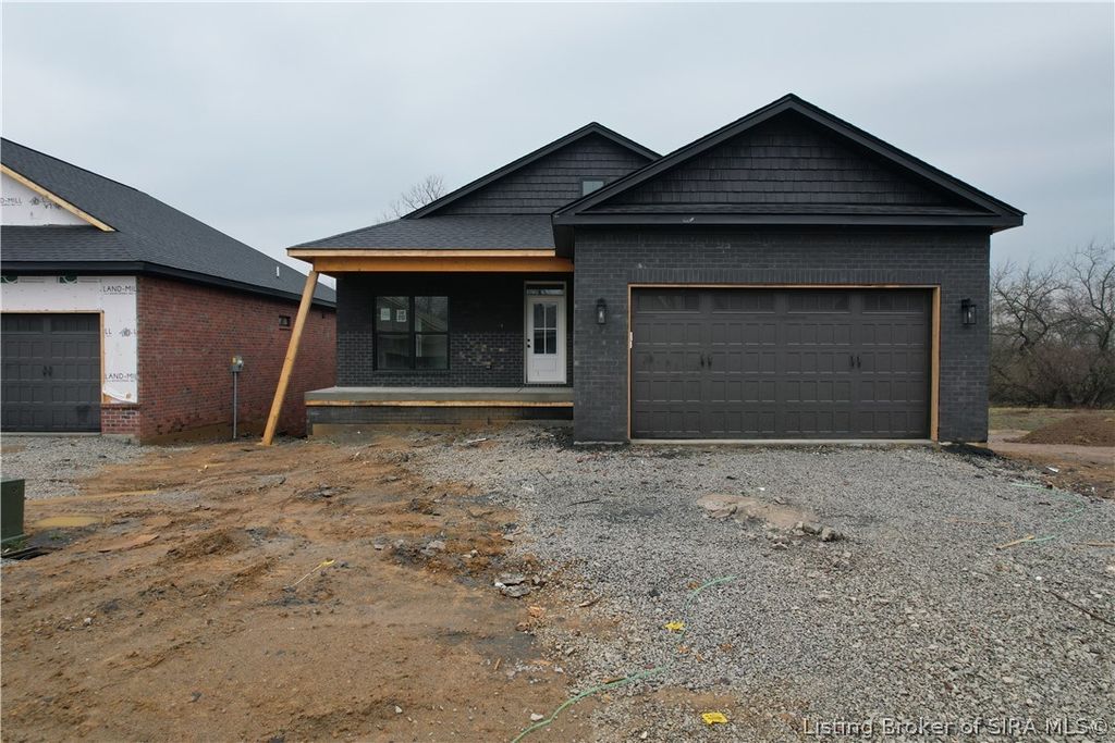 4640 Red Tail Ridge 213, Jeffersonville, IN 47130