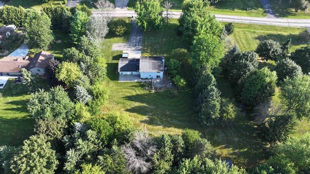 W9355 COUNTRY COVE LANE, Hortonville, WI 54944