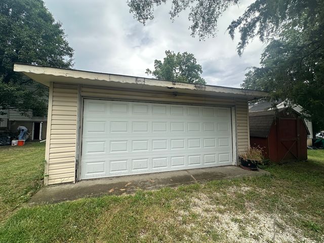520 McDonough Street, Joliet, IL 60436