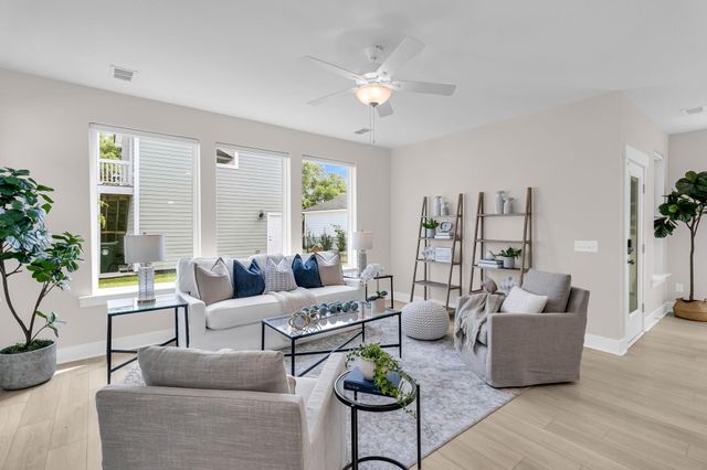 845 Hopewell Drive, Charleston, SC 29492