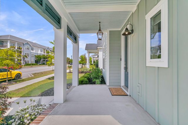 845 Hopewell Drive, Charleston, SC 29492