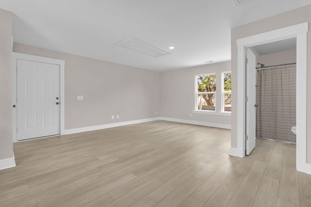 845 Hopewell Drive, Charleston, SC 29492
