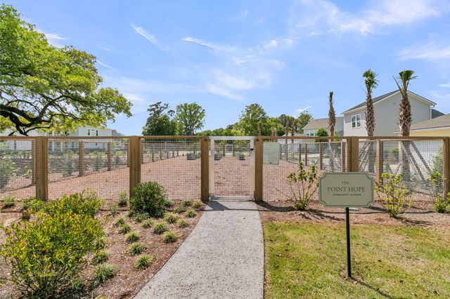 845 Hopewell Drive, Charleston, SC 29492