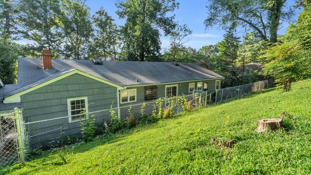 3639 Woodmont Drive, Chattanooga, TN 37415