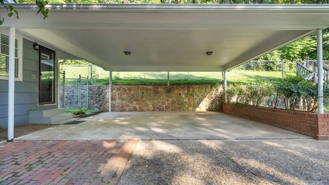 3639 Woodmont Drive, Chattanooga, TN 37415