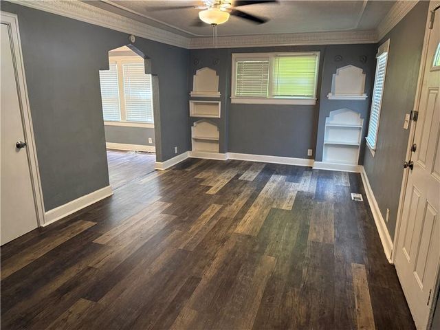 4245 Paseo Boulevard, Kansas City, MO 64110