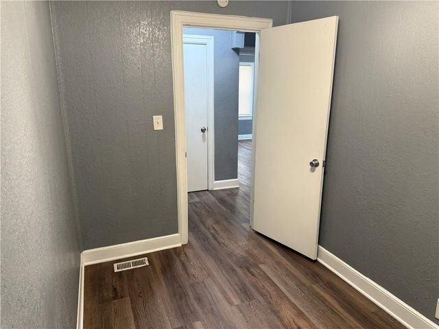 4245 Paseo Boulevard, Kansas City, MO 64110