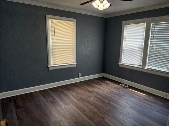 4245 Paseo Boulevard, Kansas City, MO 64110