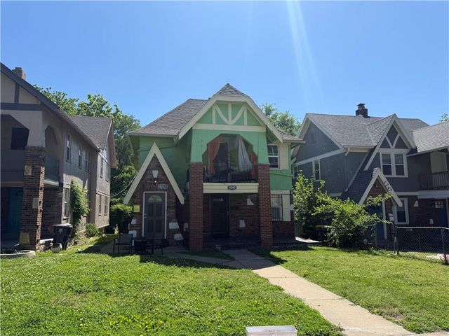 4245 Paseo Boulevard, Kansas City, MO 64110