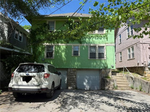 4245 Paseo Boulevard, Kansas City, MO 64110