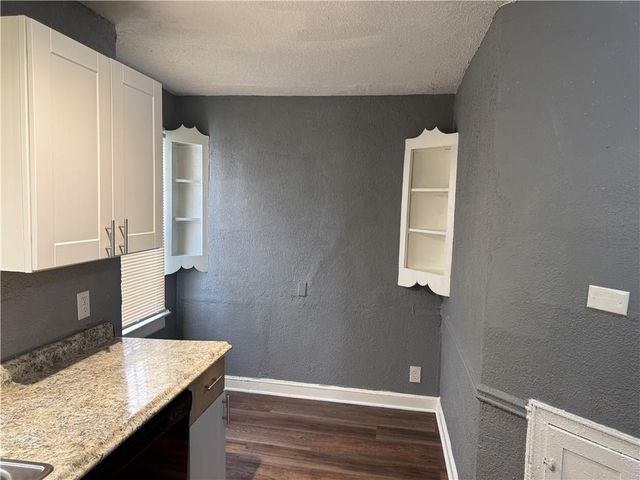4245 Paseo Boulevard, Kansas City, MO 64110