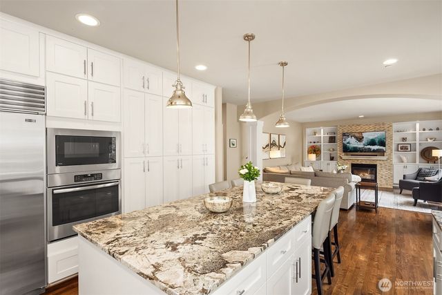 8042 243rd Place NE, Redmond, WA 98053