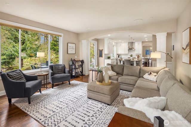 8042 243rd Place NE, Redmond, WA 98053