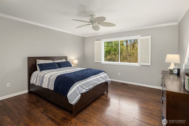 8042 243rd Place NE, Redmond, WA 98053
