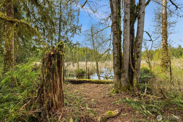 8042 243rd Place NE, Redmond, WA 98053