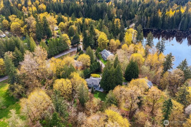 8042 243rd Place NE, Redmond, WA 98053