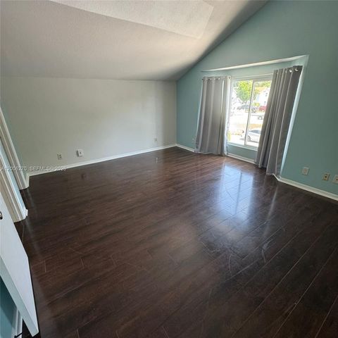 5836 Rambler Rose Way, West Palm Beach, FL 33415
