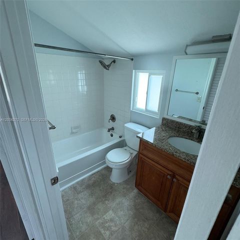 5836 Rambler Rose Way, West Palm Beach, FL 33415