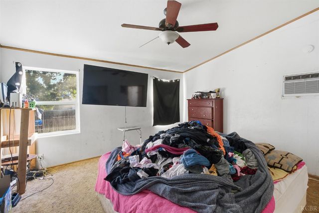 601 S Phillips Street, Hanford, CA 93230